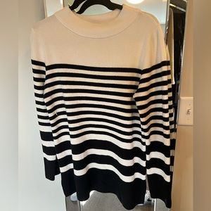 Apt 9 black & white striped sweater, size M